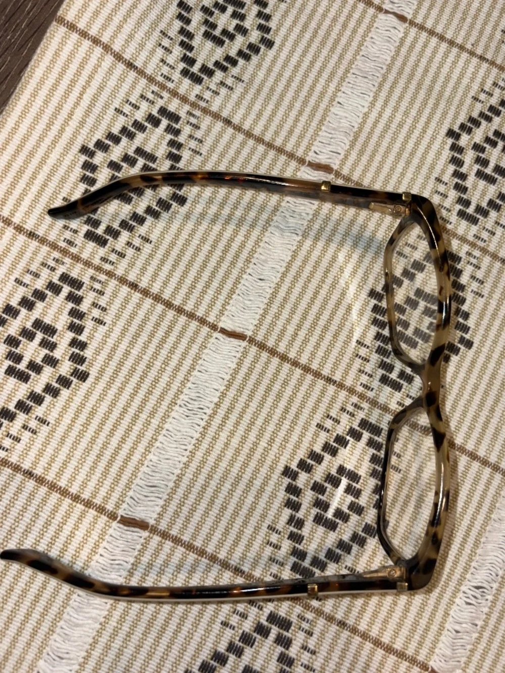 Gucci beautiful tortoise
